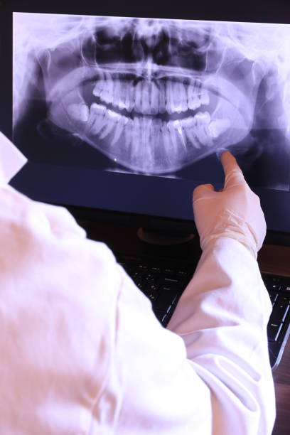 Best Urgent Tooth Repair  in Monmouth, IL