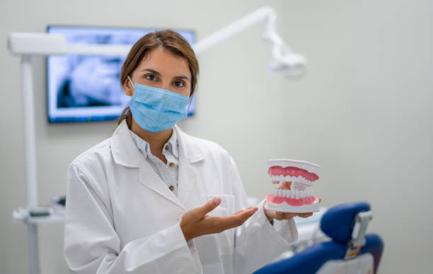 Best Chipped Tooth Repair Near Me  in Monmouth, IL